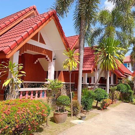 Bunraksa Resort Kamphaeng Phet Exteriör bild