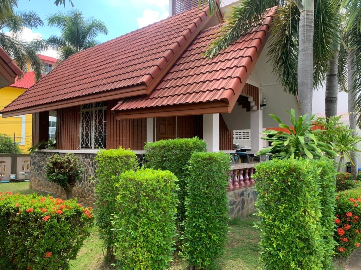 Bunraksa Resort Kamphaeng Phet Exteriör bild
